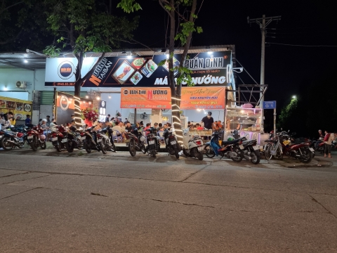 QUÁN ĐỈNH TỰ NƯỚNG